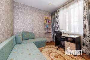 Дом 168м&sup2;, 2-этажный, участок 11 сот.  