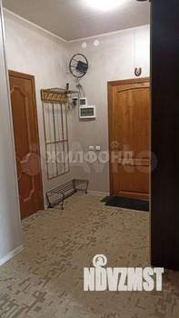 Дом 190м², 3-этажный, участок 10 сот.  