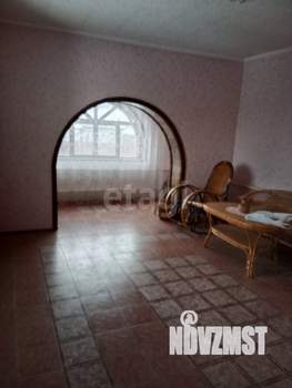 Дом 190м², 3-этажный, участок 11 сот.  