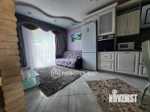Коттедж 110м², 3-этажный, участок 3 сот.  