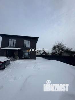 Дом 176м&sup2;, 2-этажный, участок 6 сот.  