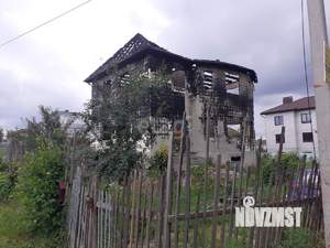 Дом 360м², 3-этажный, участок 13 сот.  