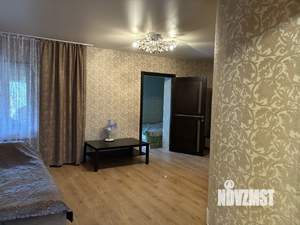 Дом 204м&sup2;, 2-этажный, участок 8 сот.  