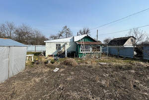 Дом 30м&sup2;, 1-этажный, участок 6 сот.  