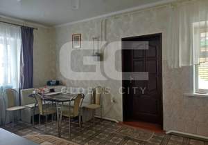 Дом 95м&sup2;, 1-этажный, участок 10 сот.  