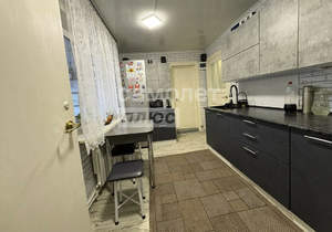 Дом 60м&sup2;, 2-этажный, участок 4 сот.  