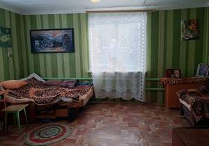 Дом 60м&sup2;, 2-этажный, участок 7 сот.  