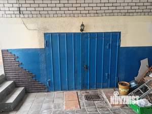 Дом 163м², 3-этажный, участок 6 сот.  