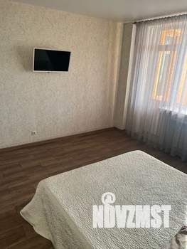 1-к квартира, посуточно, 50м2, 8/16 этаж