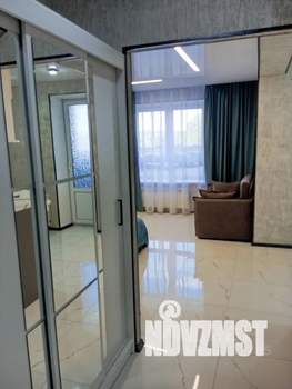 Студия квартира, посуточно, 32м2, 1/16 этаж