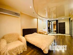 1-к квартира, посуточно, 43м2, 4/9 этаж