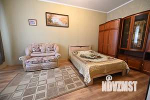 1-к квартира, посуточно, 39м2, 10/10 этаж