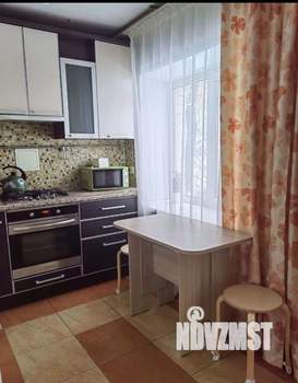 1-к квартира, посуточно, 32м2, 2/5 этаж