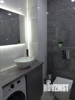 Студия квартира, посуточно, 32м2, 1/16 этаж