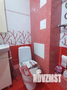 1-к квартира, посуточно, 41м2, 8/10 этаж