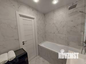 1-к квартира, посуточно, 37м2, 8/10 этаж