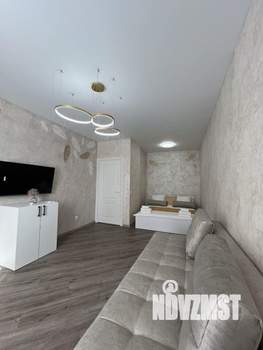 1-к квартира, посуточно, 42м2, 1/1 этаж