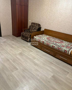 1-к квартира, на длительный срок, 42м2, 6/10 этаж