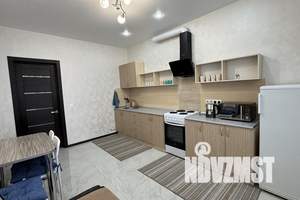 1-к квартира, посуточно, 57м2, 10/12 этаж