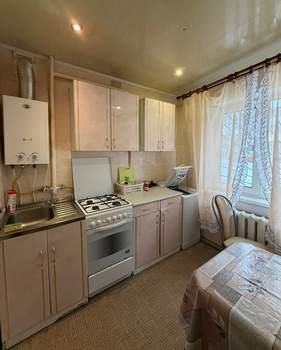 2-к квартира, на длительный срок, 47м2, 1/5 этаж