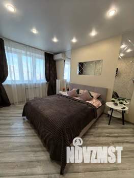 1-к квартира, посуточно, 42м2, 9/16 этаж