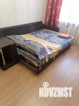 1-к квартира, посуточно, 37м2, 4/10 этаж