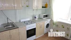 2-к квартира, посуточно, 53м2, 4/10 этаж