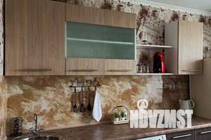 1-к квартира, посуточно, 40м2, 11/14 этаж