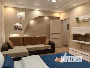 2-к квартира, посуточно, 64м2, 13/16 этаж