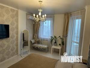 1-к квартира, посуточно, 40м2, 11/17 этаж