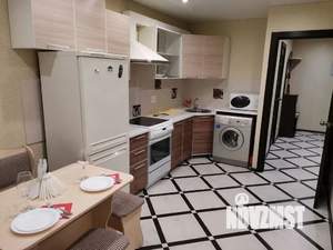 1-к квартира, посуточно, 40м2, 2/14 этаж