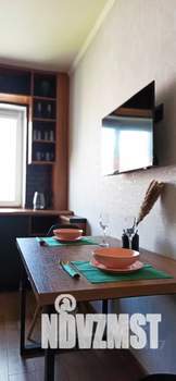 1-к квартира, посуточно, 42м2, 13/16 этаж