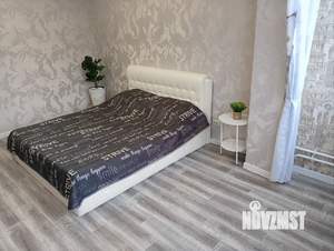 1-к квартира, посуточно, 40м2, 8/10 этаж