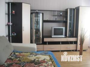 1-к квартира, посуточно, 51м2, 5/10 этаж