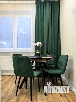 1-к квартира, посуточно, 35м2, 6/16 этаж