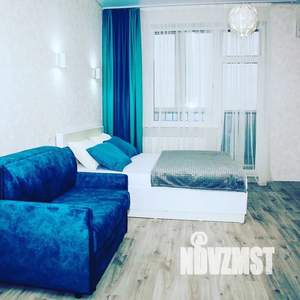 Студия квартира, посуточно, 34м2, 7/10 этаж