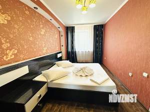 3-к квартира, посуточно, 75м2, 1/1 этаж