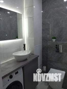 Студия квартира, посуточно, 32м2, 1/16 этаж