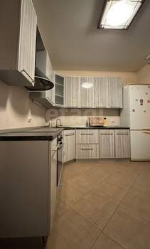 1-к квартира, на длительный срок, 48м2, 3/18 этаж