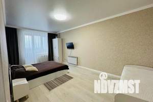 2-к квартира, посуточно, 80м2, 14/14 этаж