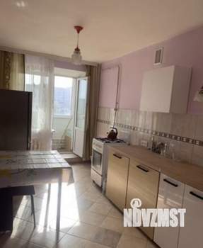 1-к квартира, на длительный срок, 42м2, 5/10 этаж