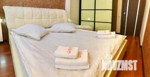 2-к квартира, посуточно, 65м2, 1/1 этаж