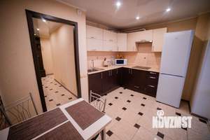1-к квартира, посуточно, 44м2, 15/17 этаж