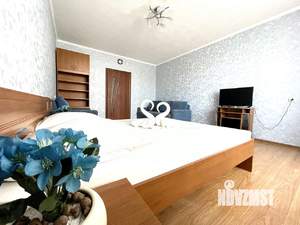 1-к квартира, посуточно, 56м2, 1/1 этаж