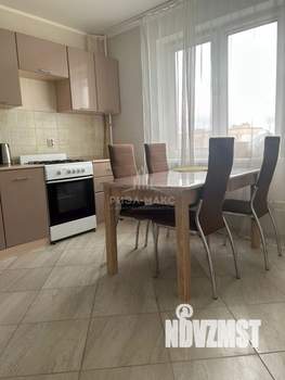 1-к квартира, на длительный срок, 42м2, 7/10 этаж