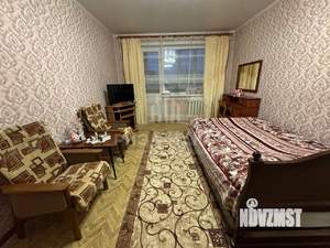 1-к квартира, на длительный срок, 37м2, 4/10 этаж