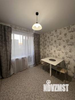1-к квартира, посуточно, 40м2, 4/10 этаж