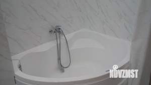 Студия квартира, посуточно, 43м2, 15/19 этаж