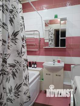 1-к квартира, посуточно, 43м2, 3/16 этаж