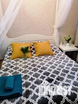 1-к квартира, посуточно, 40м2, 2/4 этаж